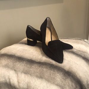 Enzo Angiolini loafer with gold trim. 2 inch heel.